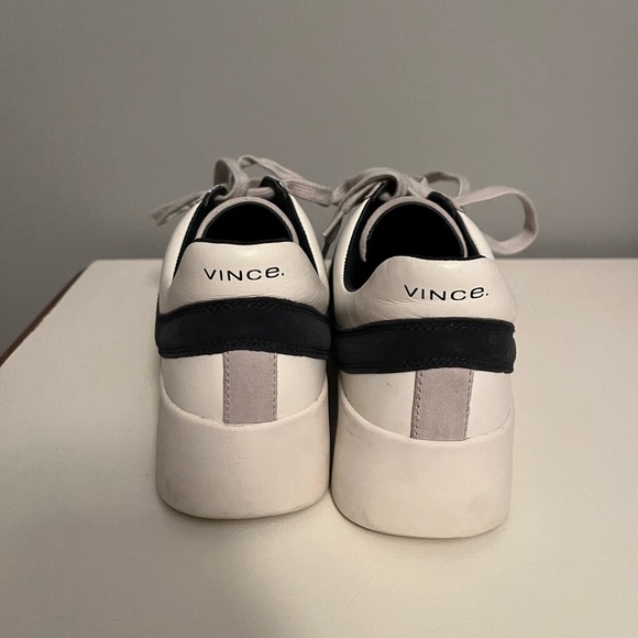 Vince Warren Court Sneaker - Picture 3 of 4